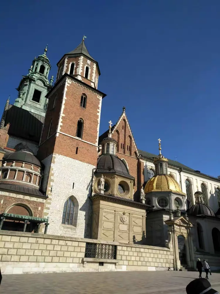 波兰迎战斯洛伐克，胜利在望