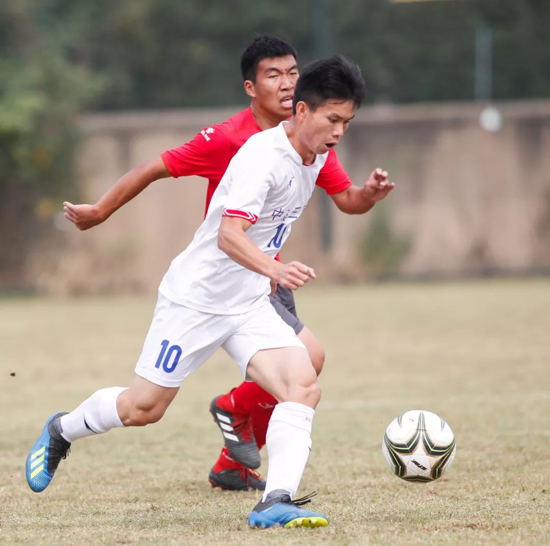 包含巴恩斯利主场战平，难以摆脱平局节奏的词条