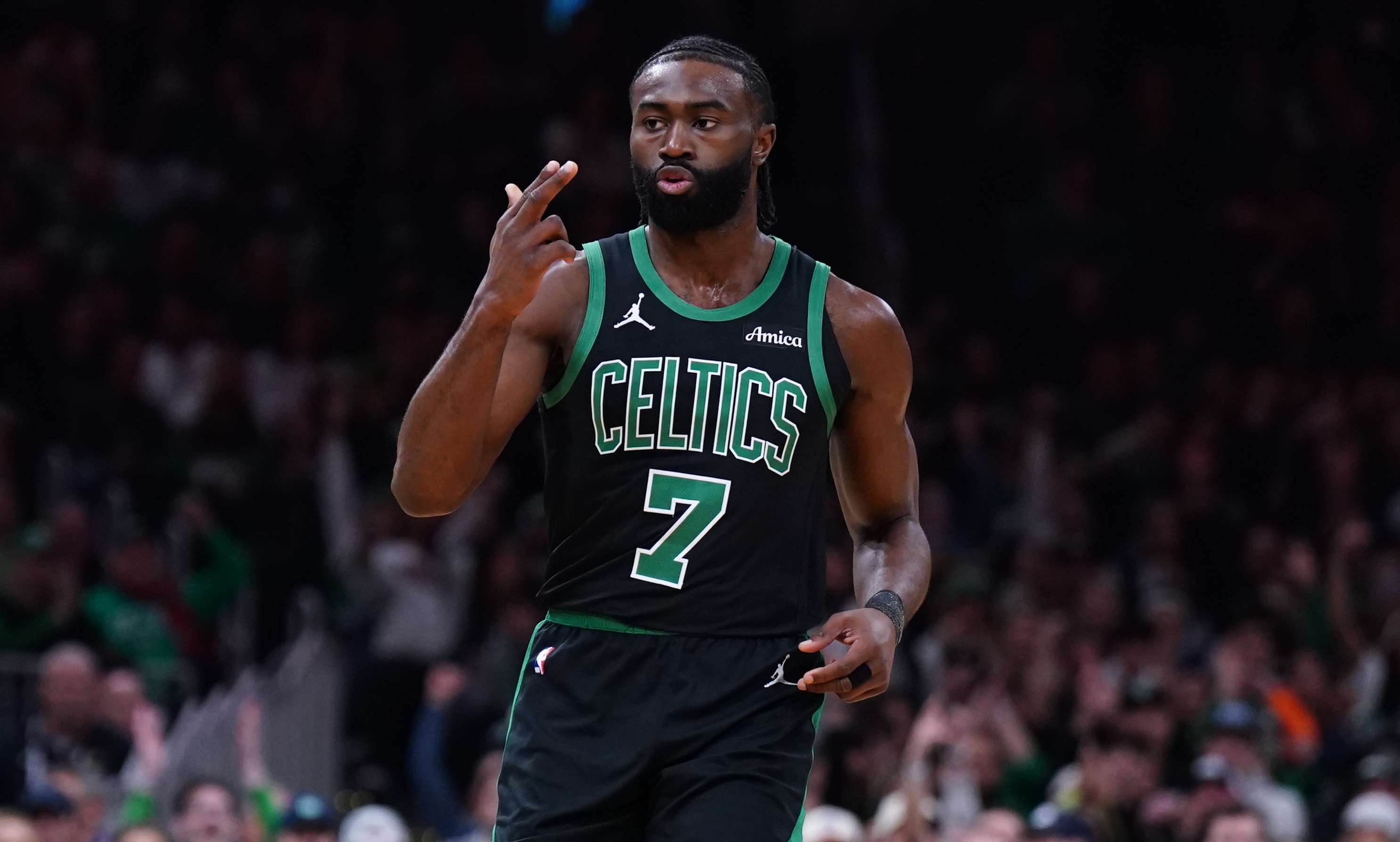 凯尔特人逆转中国男篮，乔治关键制胜