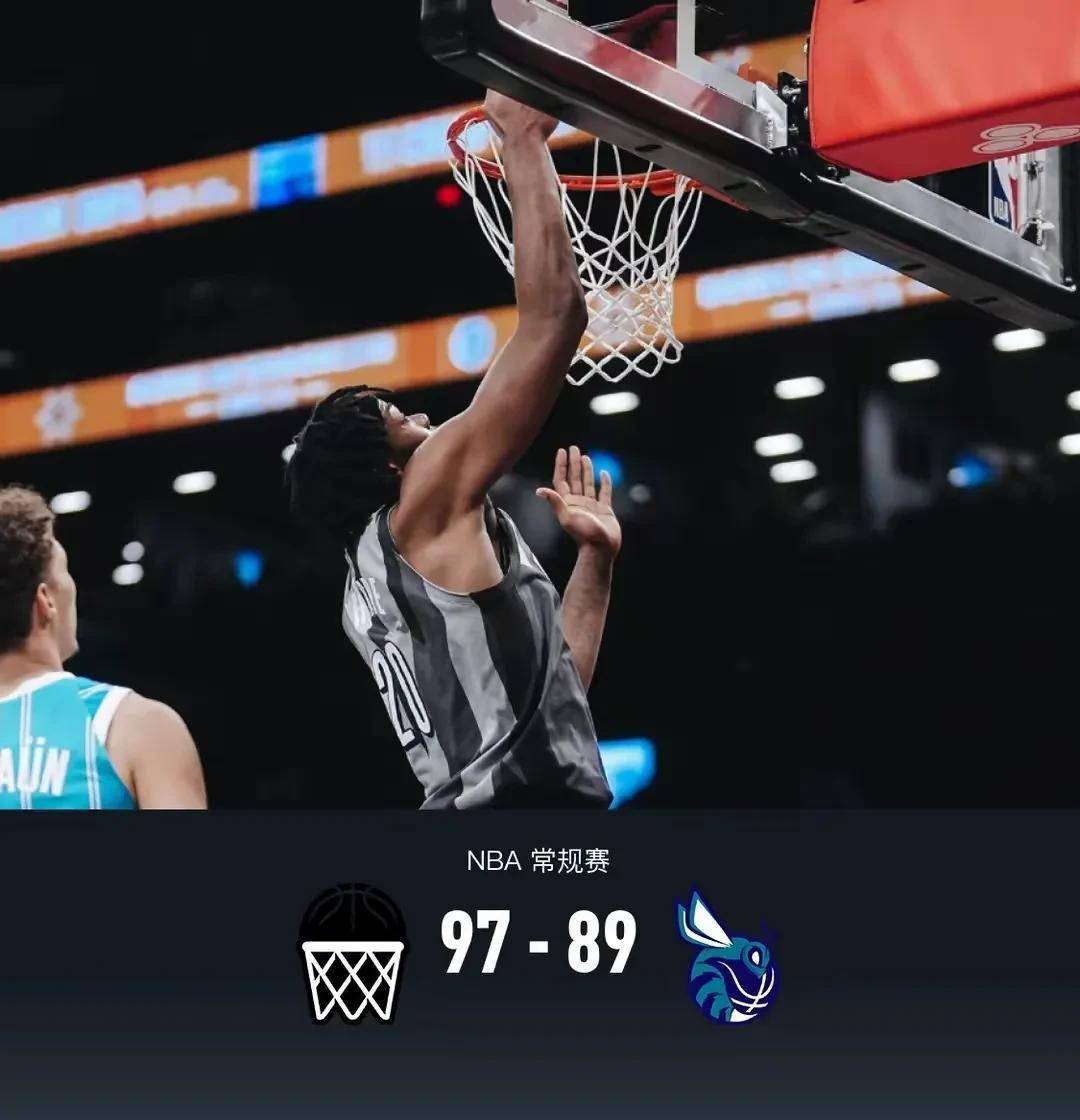 黄蜂客场失利，遭遇三连败的简单介绍