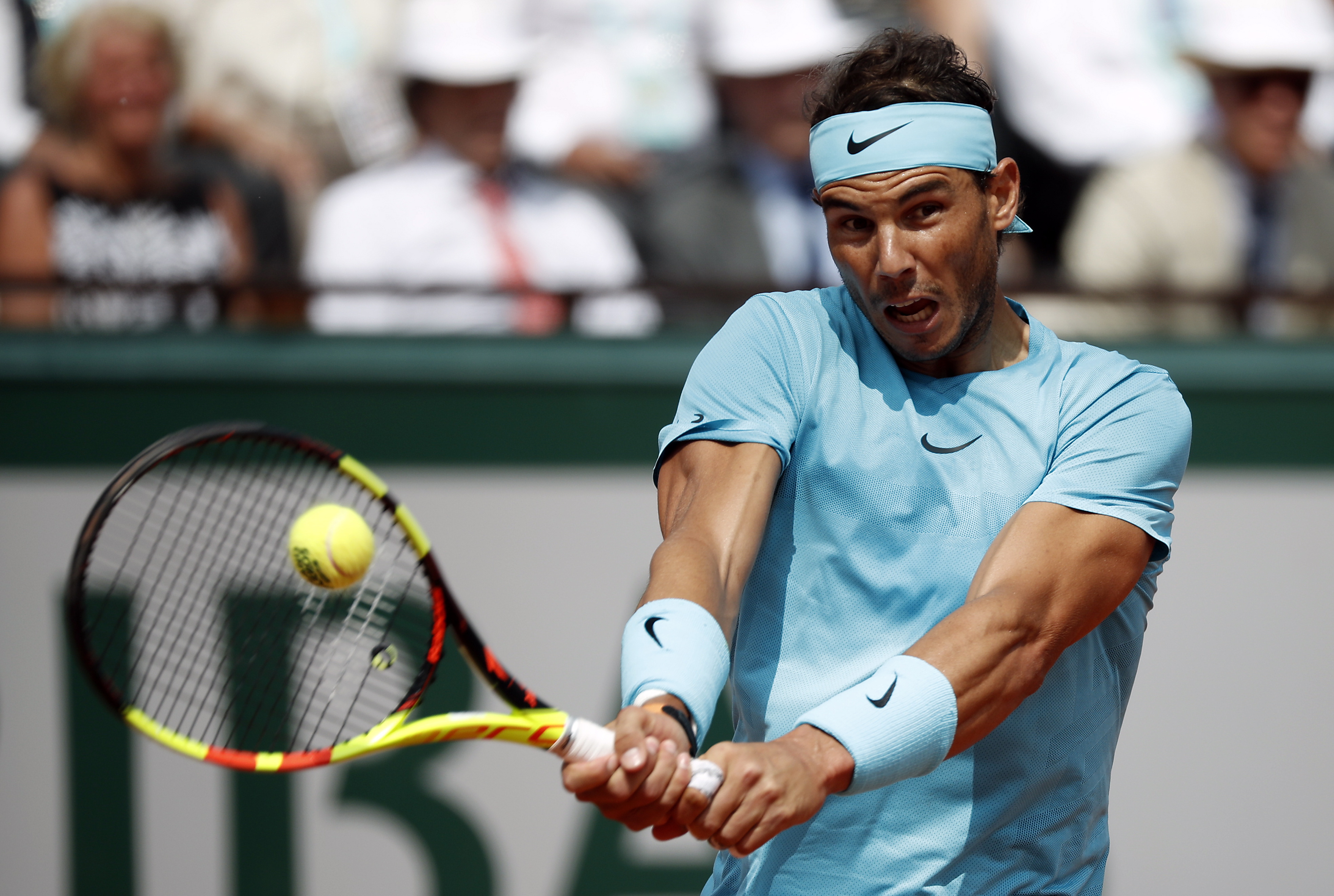 包含法网轻取美网，纳达尔扛起全队的词条