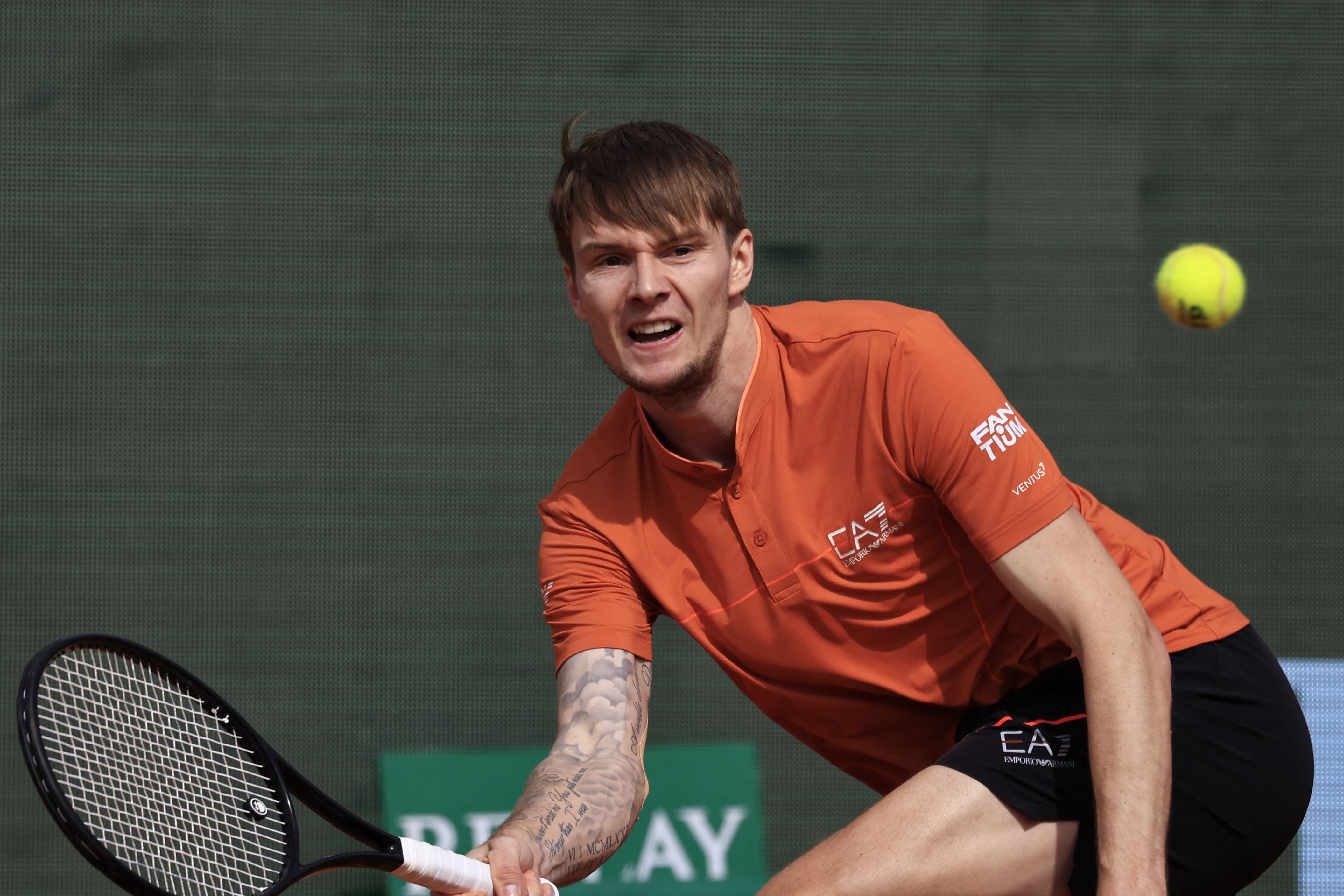 蒙特卡洛大师赛绝杀拉沃尔杯，兹维列夫惊艳四座