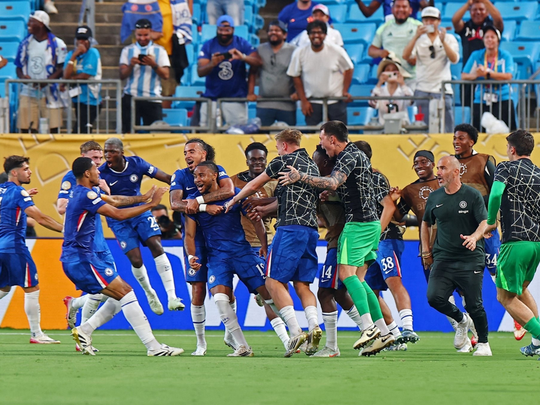 拉沃尔杯逆转蒙特卡洛大师赛，辛纳统治全场