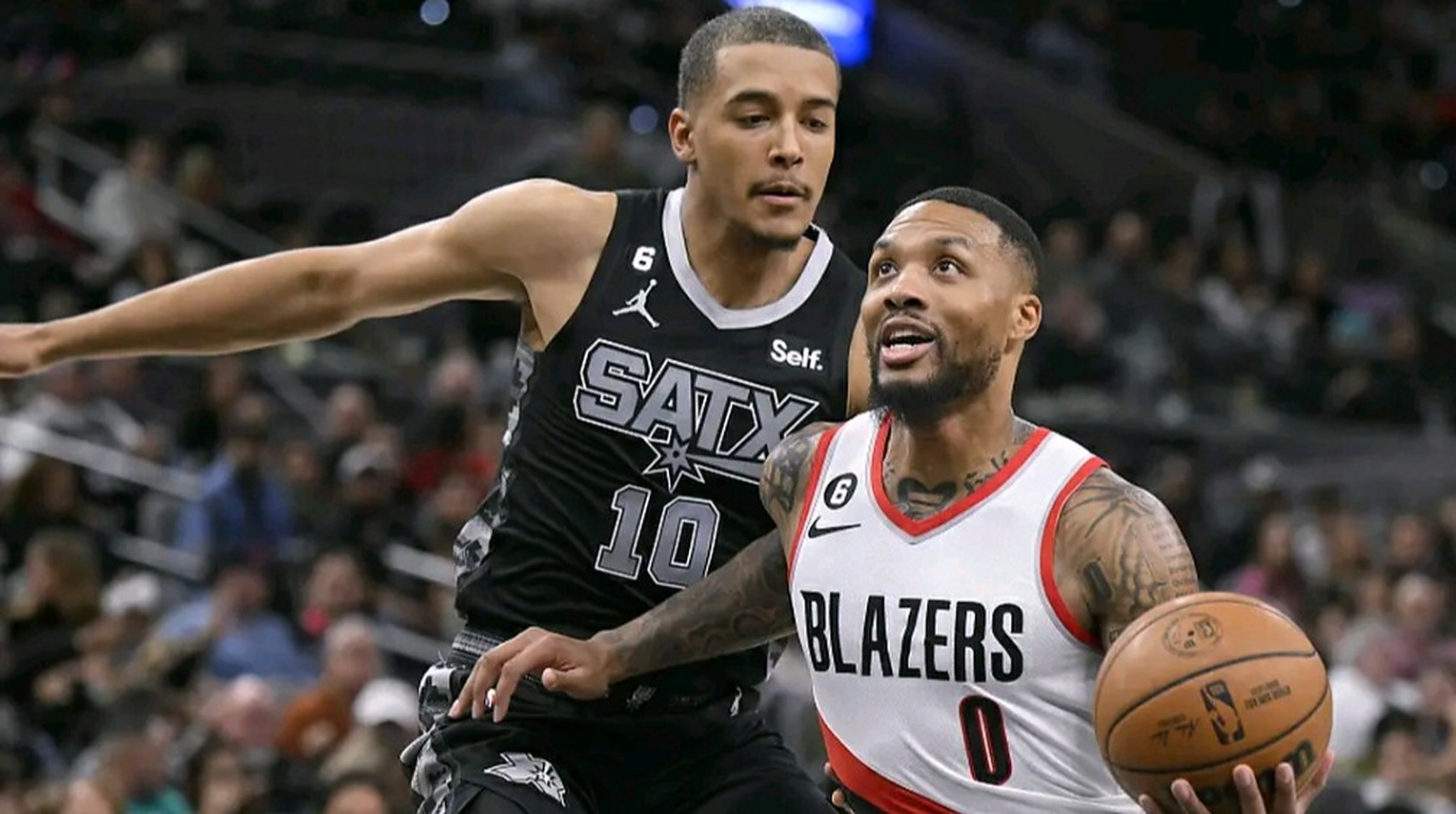 爵士绝杀山东队，利拉德状态火热