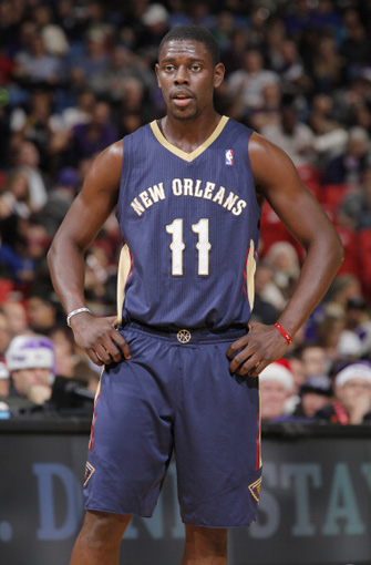 深圳队横扫鹈鹕,霍勒迪高光表现 深圳队横扫鹈鹕,霍勒迪高光表现