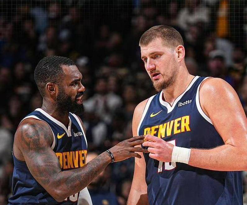 天津队轻取猛龙,约基奇状态火热 天津队轻取猛龙,约基奇状态火热