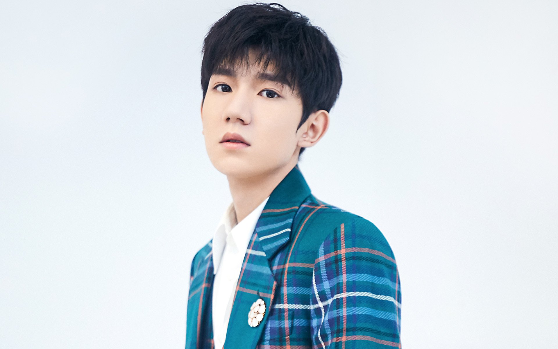 舞台与利刃，奥亚尔萨瓦尔的大场面传奇与贝蒂斯的南美征服