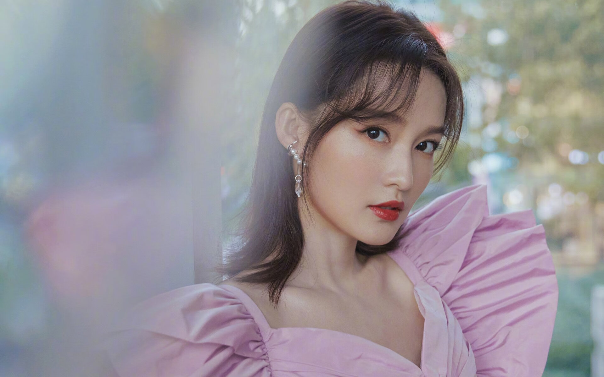 灰熊队横扫吉林队显NBA统治力，恩比德世界排名战接管比赛展国际舞台霸气