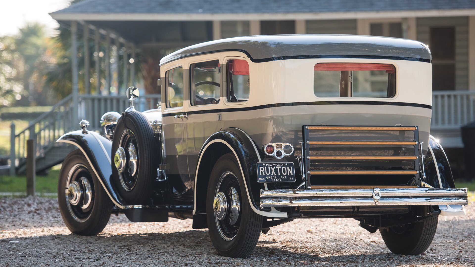 绝境三秒!东契奇喂出改变命运的一传,独行侠血战晋级